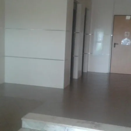 Appartement New With 2 Balconies